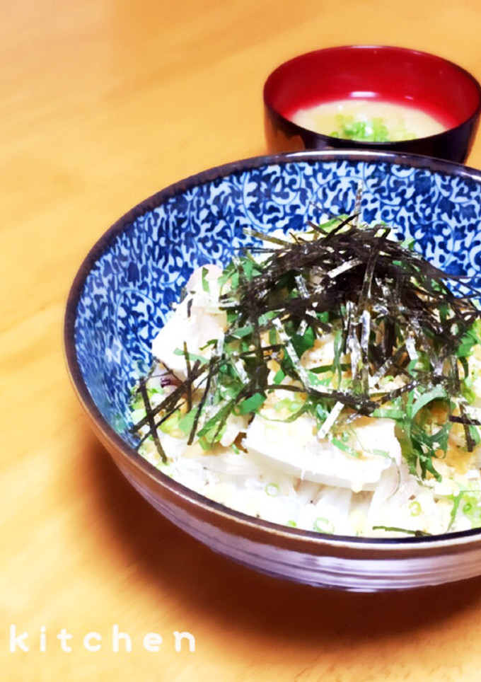 切ってのせるだけ！簡単ヘルシー豆腐丼-レシピのメイン写真