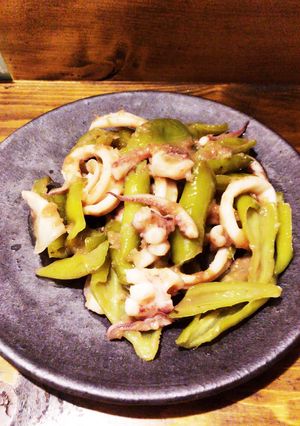 イカと万願寺とうがらしの梅肉ソース炒め-レシピのメイン写真