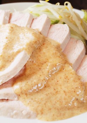 柔らか～な♪酒蒸し鶏　胡麻味噌マヨ～♥-レシピのメイン写真