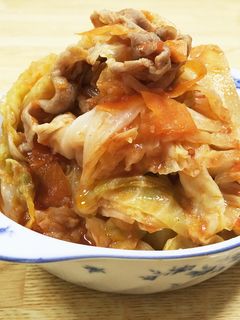 キャベツと豚薄切り肉のトマトソース蒸し煮-レシピのメイン写真