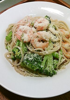 ブロッコリーとエビの芋介風パスタ-レシピのメイン写真