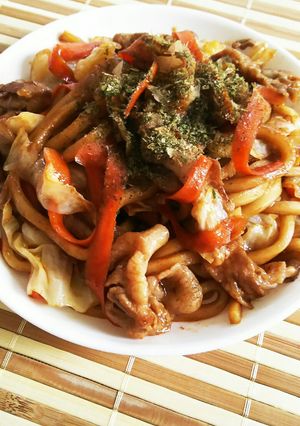 ひらひら人参としゃぶしゃぶ肉の焼きうどん-レシピのメイン写真