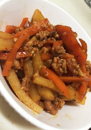ご飯が進むよ♡大根で韓国風キンピラ♡-レシピのメイン写真