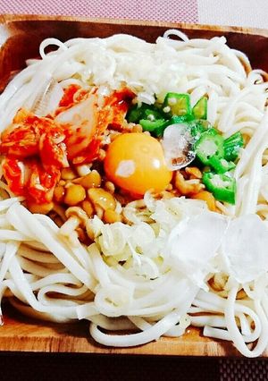 残暑を乗り切るネバネバ冷やしキムチうどん-レシピのメイン写真