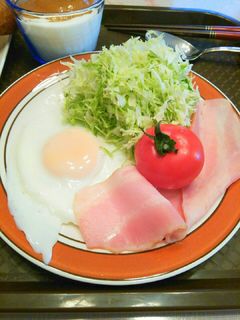 忙しい朝におすすめ!スーパー簡単目玉焼き-レシピのメイン写真