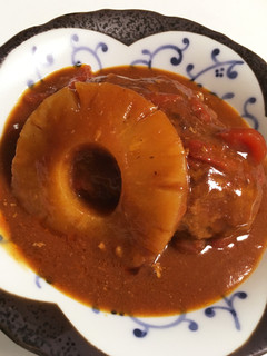 お母さんの味!かんたん煮込みハンバーグ♡-レシピのメイン写真