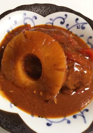 お母さんの味！かんたん煮込みハンバーグ♡-レシピのメイン写真