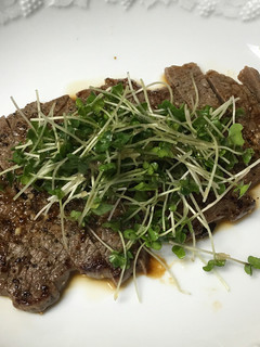 超簡単 牛肉ガーリックステーキ 10分-レシピのメイン写真