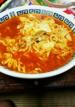 簡単！ズボラ！味噌キムチラーメン～チーズ-レシピのメイン写真