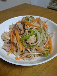 鶏肉ともやしのエスニック炒め-レシピのメイン写真