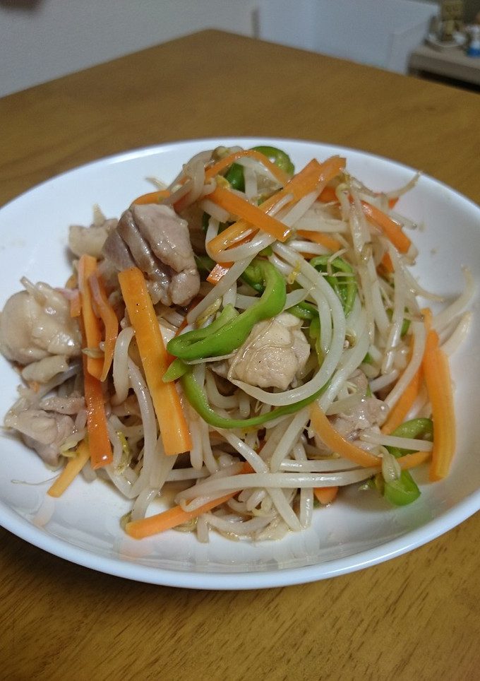 鶏肉ともやしのエスニック炒め-レシピのメイン写真