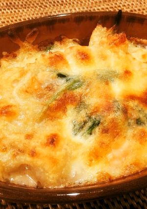 【主菜】ほうれん草と鮭のWチーズグラタン-レシピのメイン写真