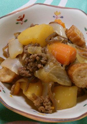 給食の味☆肉じゃがそぼろ(だしは棒天で)-レシピのメイン写真
