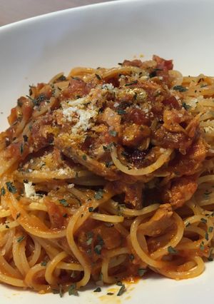 10分で完成！鯖燻製のトマトソースパスタ-レシピのメイン写真