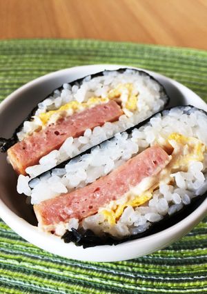 沖縄のコンビニ定番ポーク卵おにぎり！-レシピのメイン写真