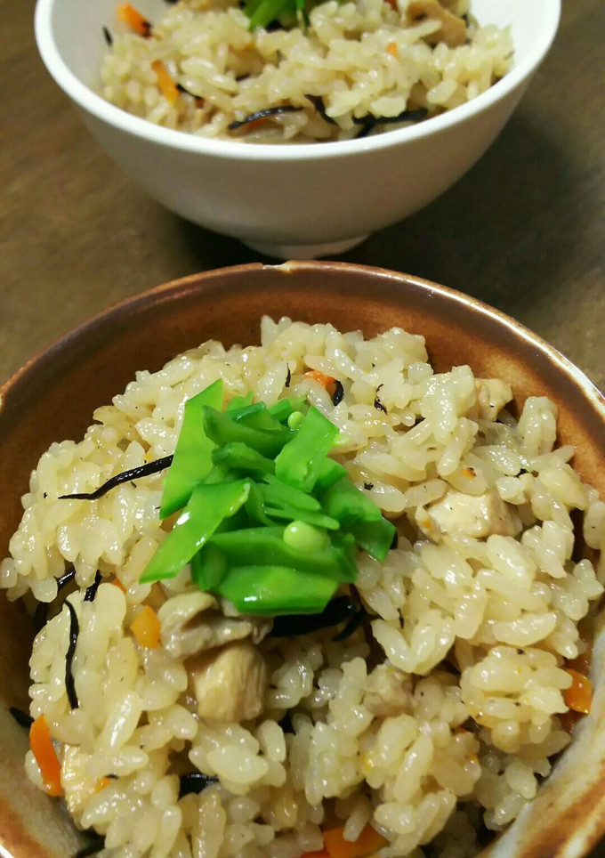 ★簡単♡鶏むね肉とひじきの炊き込みご飯★-レシピのメイン写真