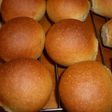 ソフトな全粒粉入りプチパンB