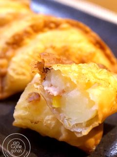 パリっと簡単ベーコンポテトチーズ揚げ餃子-レシピのメイン写真