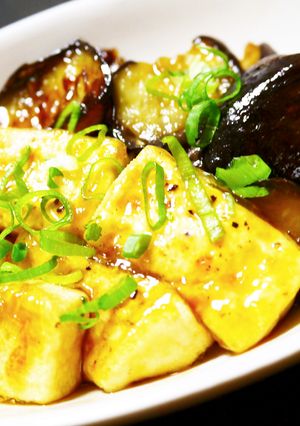 甘辛＆ヘルシー！なすと木綿豆腐の照り焼き-レシピのメイン写真