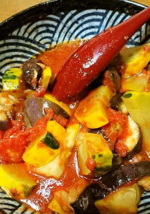 カットトマトで簡単ラタトゥイユ-レシピのメイン写真