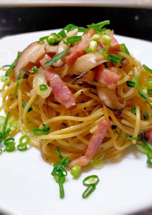 椎茸とベーコンの和風パスタ-レシピのメイン写真