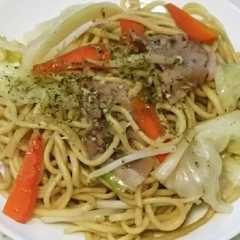 รูปของ 簡単！絶品！ちゃんぽん麺で屋台風焼きそば