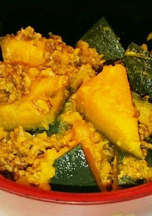 簡単!!炊飯器でつくるかぼちゃのそぼろ煮-レシピのメイン写真