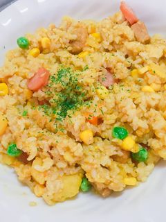 余ったカレーで「カレーピラフ」-レシピのメイン写真