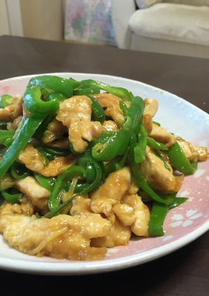 お父さんの味！鶏胸肉でチンジャオロース-レシピのメイン写真