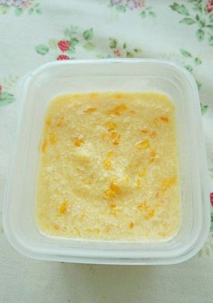 6ヶ月の離乳食:ミルクオレンジ粥-レシピのメイン写真