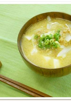 簡単納豆のおみそ汁~玉ねぎ入り-レシピのメイン写真