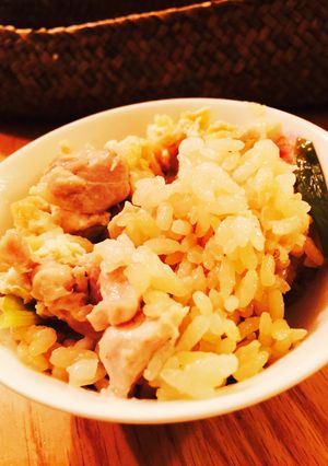 子どもウケ◉もも肉と油揚げの炊き込み御飯-レシピのメイン写真