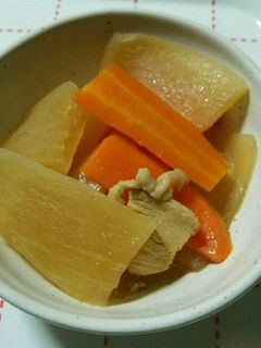 大根と人参と鶏肉の煮物-レシピのメイン写真