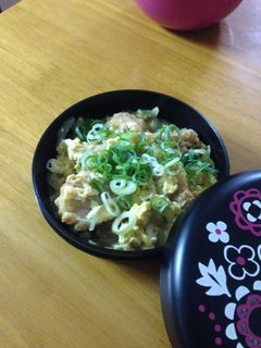 唐揚げの卵とじ丼-レシピのメイン写真