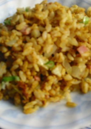 パラパラ混ぜ混ぜ♪カレーチャーハン-レシピのメイン写真