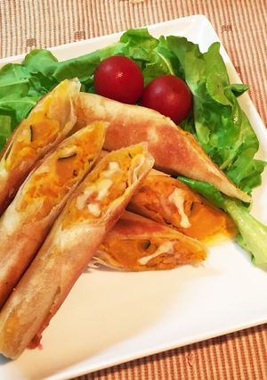 南瓜の煮物をリメイク♪ パンプキン春巻-レシピのメイン写真