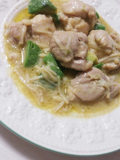 簡単☆アボカドと鶏ももの味噌マヨ炒め-レシピのメイン写真