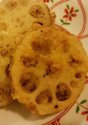 れんこんの挟み揚げ～抹茶塩で食べてね♪-レシピのメイン写真
