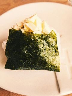 こどもでも作れるチーズ納豆おむすび-レシピのメイン写真