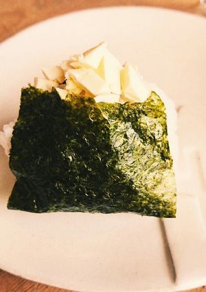 こどもでも作れるチーズ納豆おむすび-レシピのメイン写真