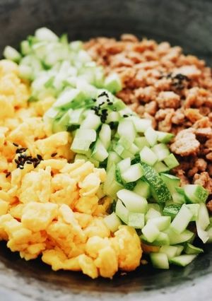 彩キレイ~♥三色丼ぶり-レシピのメイン写真