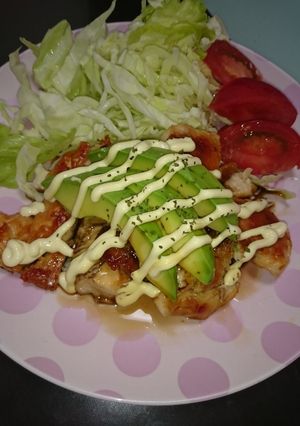 鶏むね肉の照り焼きソース アボカド添え☆-レシピのメイン写真