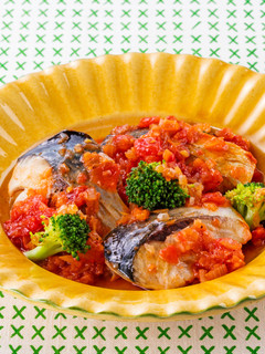 旬の秋さばで♪簡単トマト煮-レシピのメイン写真