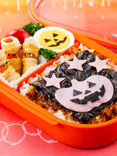 子ども喜ぶ♪簡単かわいいハロウィンのり弁-レシピのメイン写真