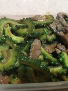 ゴーヤと牛肉の炒め物-レシピのメイン写真