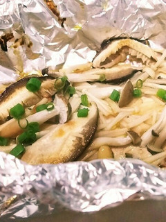 かじきときのこのバターしょうゆホイル焼き-レシピのメイン写真