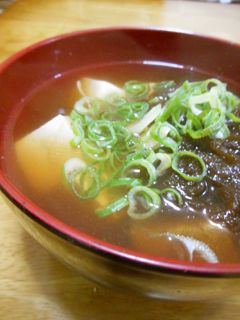 とろろ昆布と豆腐のお吸い物-レシピのメイン写真