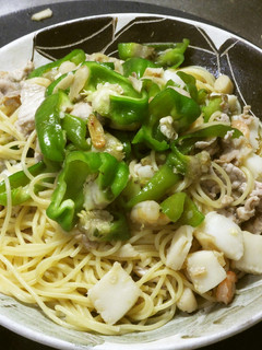 シーフードとピーマンの塩焼きスパゲティー-レシピのメイン写真