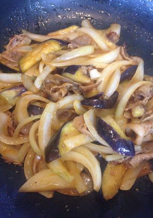 豚肉と玉ねぎ、なす、ケチャップソース炒め-レシピのメイン写真