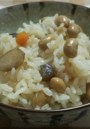 簡単☆やさい豆で1合の炊き込みご飯♪-レシピのメイン写真